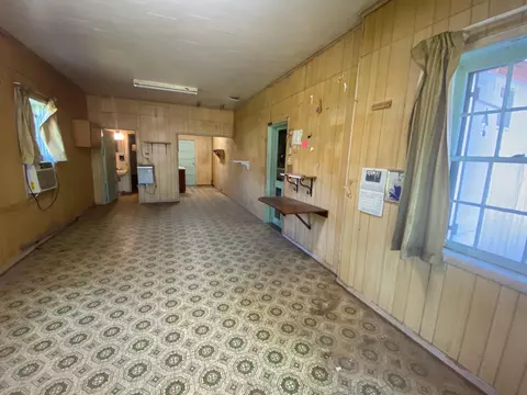 1101 N 2nd, Laurel, MS 39440 photo 5