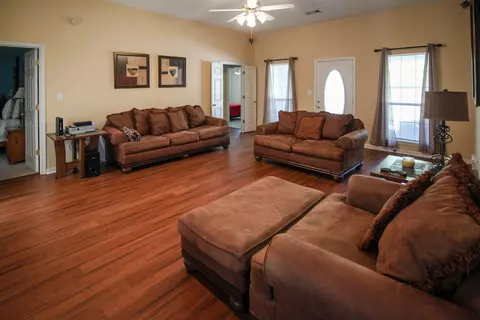 96 Ferncrest Loop, Petal, MS 39465 photo 6