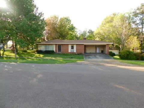 205 N First St, Collins, MS 39428 photo 24