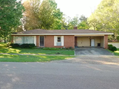 205 N First St, Collins, MS 39428 photo 1