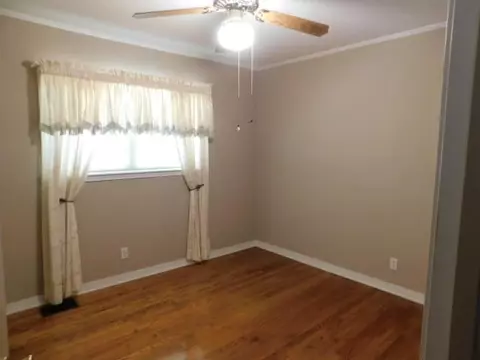 900 S Dogwood Ave, Collins, MS 39428 photo 4