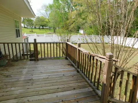 900 S Dogwood Ave, Collins, MS 39428 photo 8