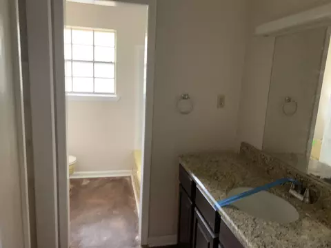 81 Mar - Ree Dr, Laurel, MS 39440 photo 9