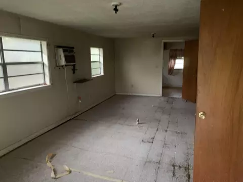 1107 Spriggs St, Laurel, MS 39440 photo 6