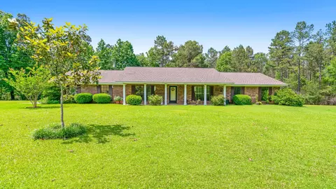 11 Lonnie Dyess Rd, Carson, MS 39427 photo 2