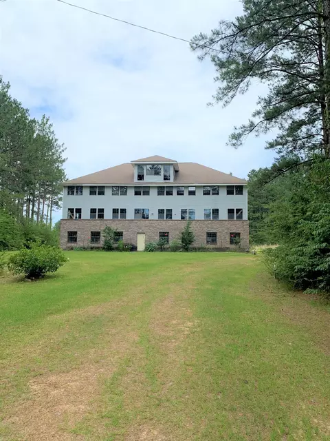 101 Fairman Ln, Sumrall, MS 39482