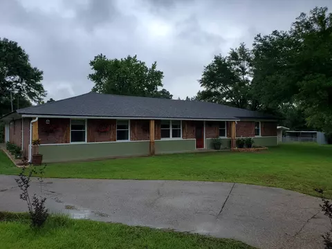 795 Sharon Moss Rd, Laurel, MS 39443 photo 1