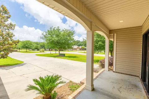 1 E Spruce, Sumrall, MS 39482 photo 5