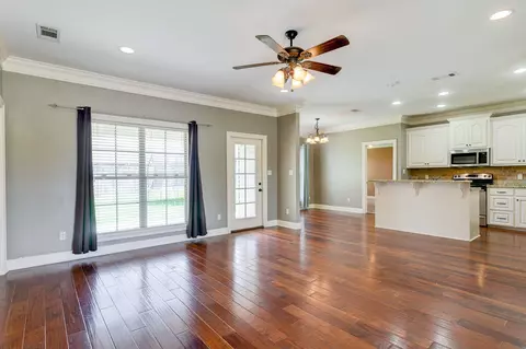 1 E Spruce, Sumrall, MS 39482 photo 6