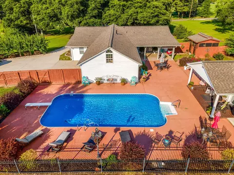 99 Tom Windham Rd, Laurel, MS 39443 photo 3
