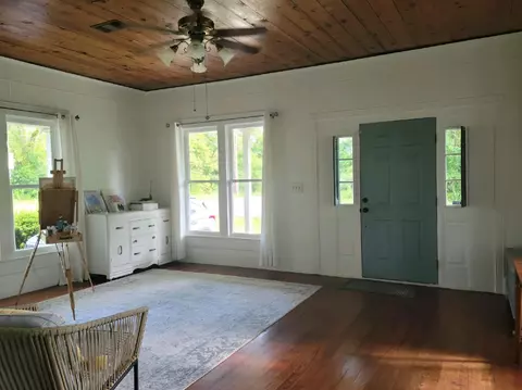 16 E Division St, Foxworth, MS 39483 photo 7