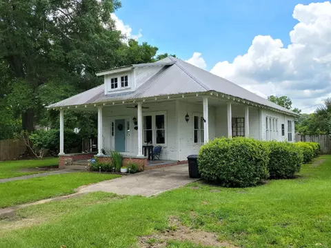 16 E Division St, Foxworth, MS 39483 photo 2