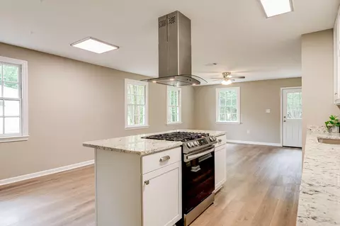 110 E 7th Ave, Petal, MS 39465 photo 8