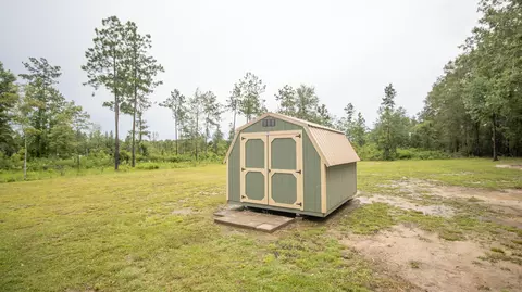 127 E Bond, Wiggins, MS 39577 photo 12