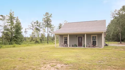 127 E Bond, Wiggins, MS 39577 photo 1