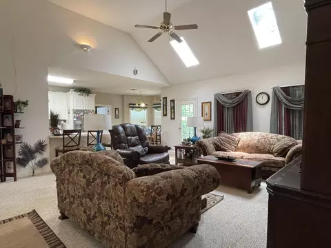 536 Longleaf Dr, Petal, MS 39465 photo 6