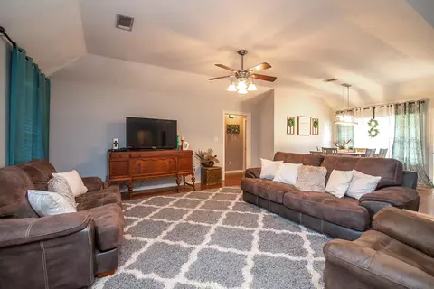 15 Stephens Ln, Sumrall, MS 39482 photo 8