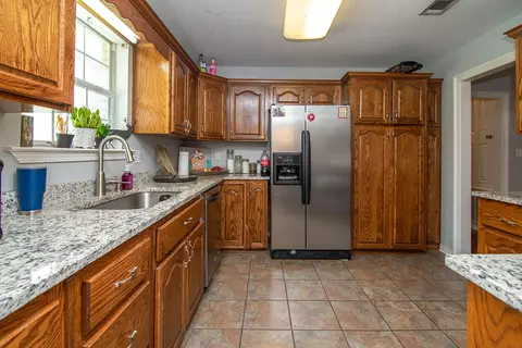 15 Stephens Ln, Sumrall, MS 39482 photo 4
