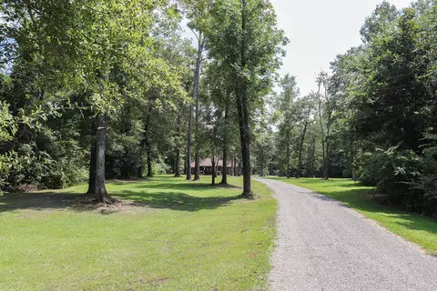 223 Batson Rd, Petal, MS 39465 photo 2