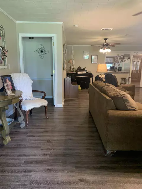 30 E Seneca Rd, Lumberton, MS 39455 photo 11