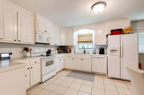 4 White Rd, Sumrall, MS 39482 photo 10