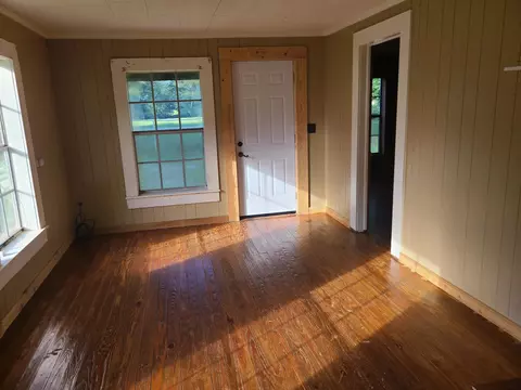 127 Gardner Rd, Laurel, MS 39443 photo 4