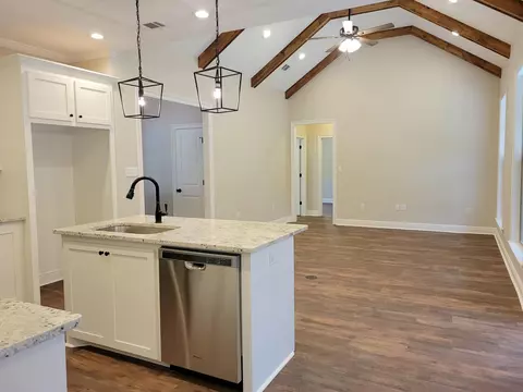 39 Forest Rdg, Petal, MS 39465 photo 9