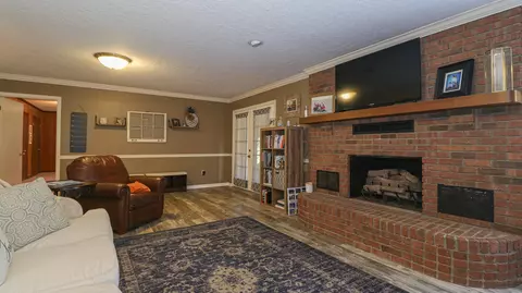 927 Parkway Dr, Wiggins, MS 39577 photo 7