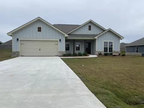 18 E Locust, Sumrall, MS 39482 photo 1
