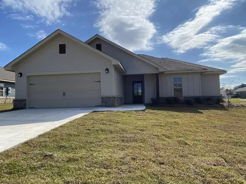 10 E Locust, Sumrall, MS 39482 photo 1