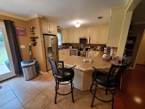 34 E Adam Dr, Sumrall, MS 39482 photo 5