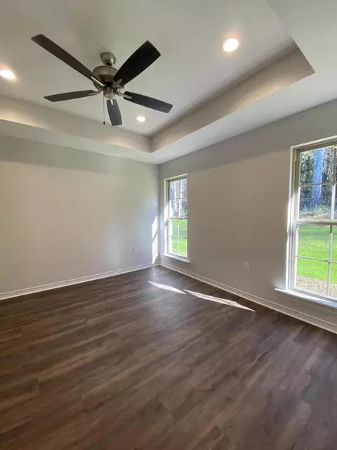 42 E Locust, Sumrall, MS 39482 photo 5