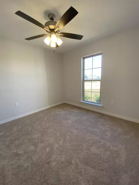 42 E Locust, Sumrall, MS 39482 photo 9