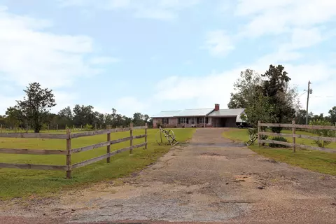 40 Cothren Rd, Collins, MS 39428 photo 24