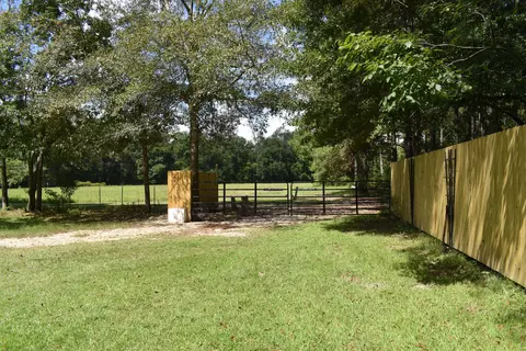 133 A Stephens Rd, Petal, MS 39465 photo 4