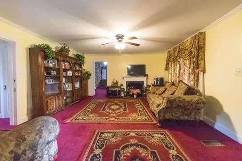 403 S 7th St, Collins, MS 39428 photo 2