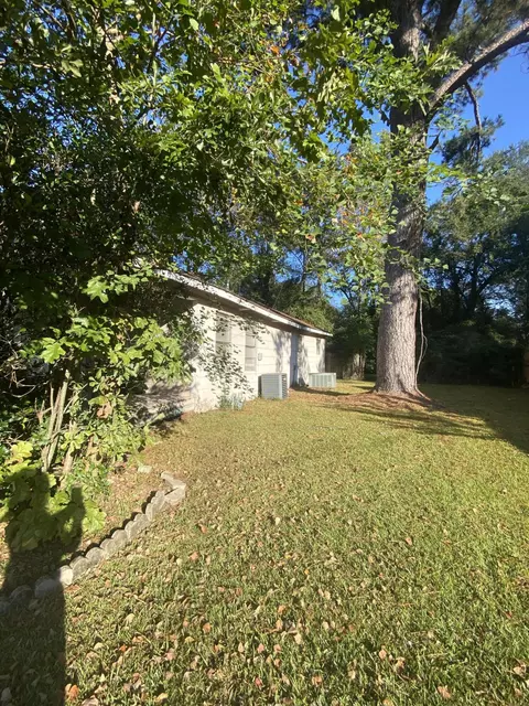 210 E 4th Ave, Petal, MS 39465 photo 2