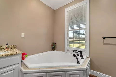 130 Buckley Rd, Laurel, MS 39443 photo 28