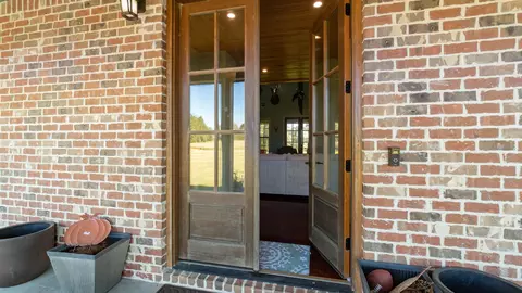 130 Buckley Rd, Laurel, MS 39443 photo 8