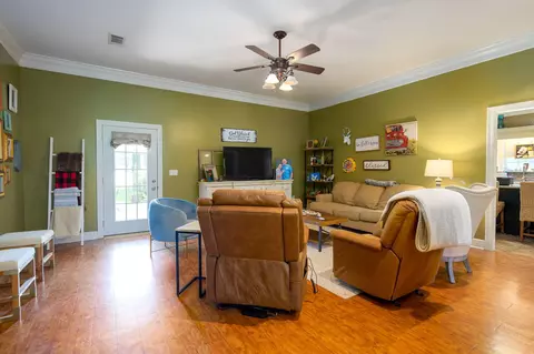 117 Phillips Rd, Sumrall, MS 39482 photo 4