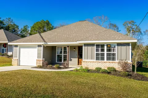 77 Logaras Cir, Purvis, MS 39475 photo 1