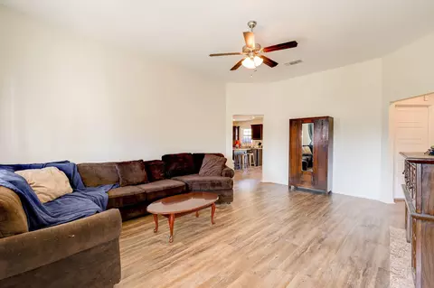 77 Logaras Cir, Purvis, MS 39475 photo 7