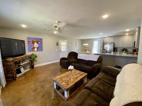 626 W Pecan St, D'lo, MS 39062 photo 6