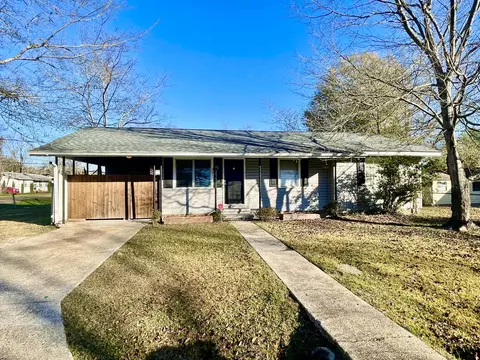 301 E 6th Ave, Petal, MS 39465 photo 1