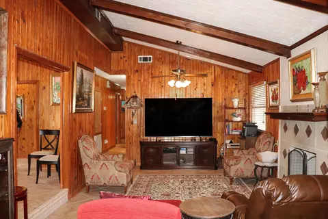 74 Aultman Rd, Sumrall, MS 39482 photo 2
