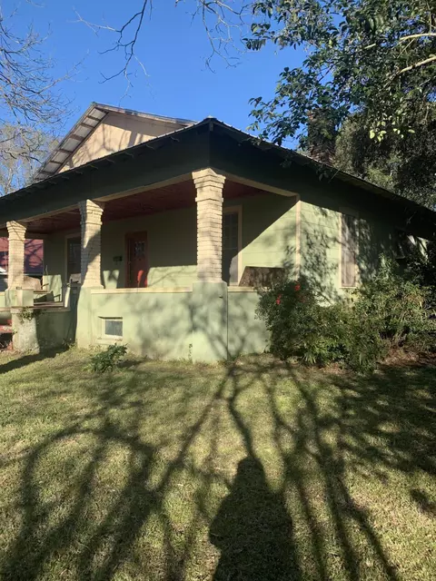 1207 N 3rd Ave, Laurel, MS 39440 photo 7
