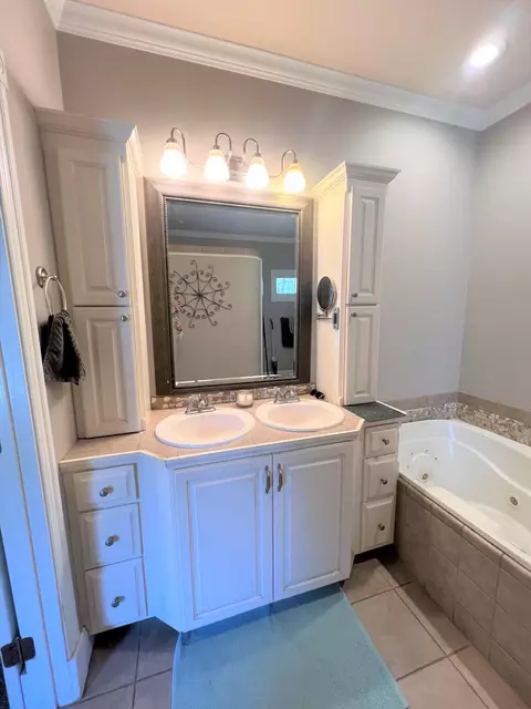 35 Hickory Pt, Laurel, MS 39443 photo 30