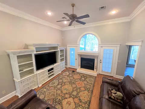 35 Hickory Pt, Laurel, MS 39443 photo 24