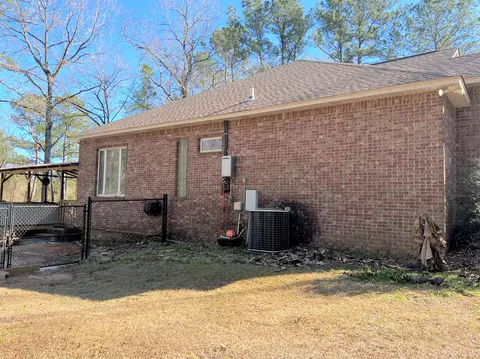 35 Hickory Pt, Laurel, MS 39443 photo 7