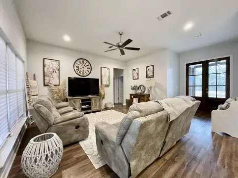 6 The Oaks Dr, Sumrall, MS 39482 photo 4